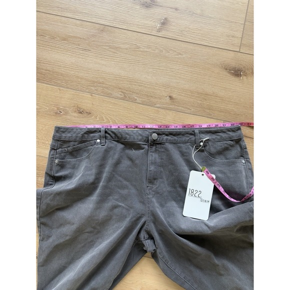 1822 denim black high rise Demi boot jeans size 24W Raw Hem NWT - Picture 6 of 9